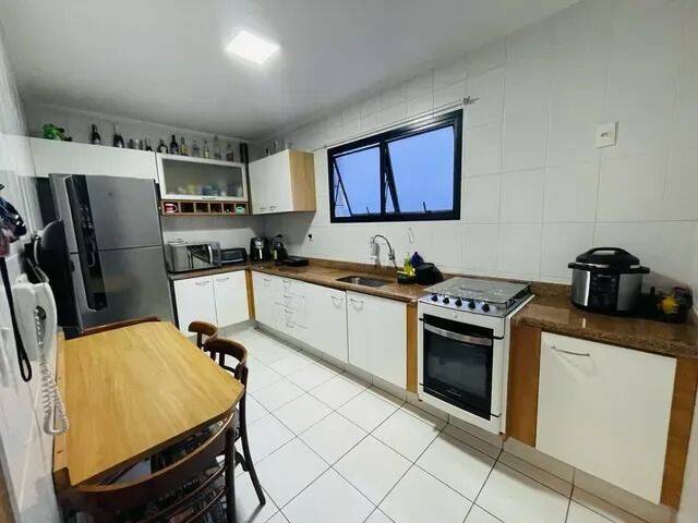Apartamento para Venda em Santos - 3