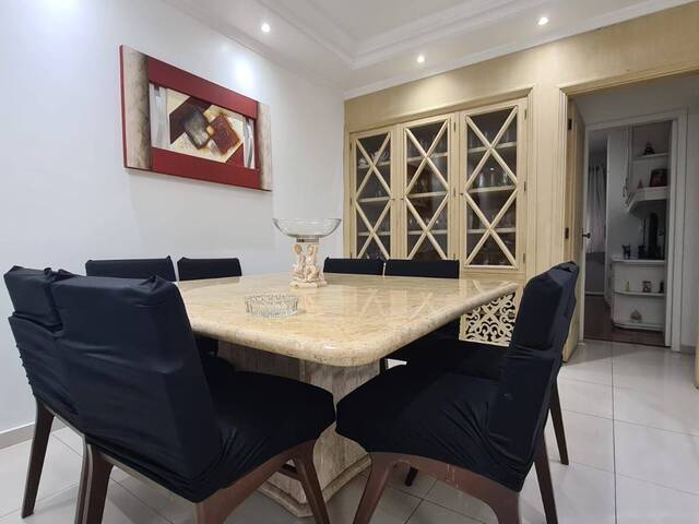 Apartamento para Venda em Santos - 4