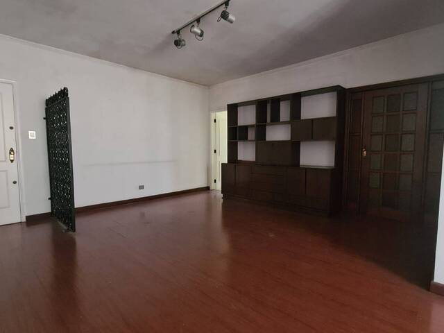 Apartamento para Venda em Santos - 2