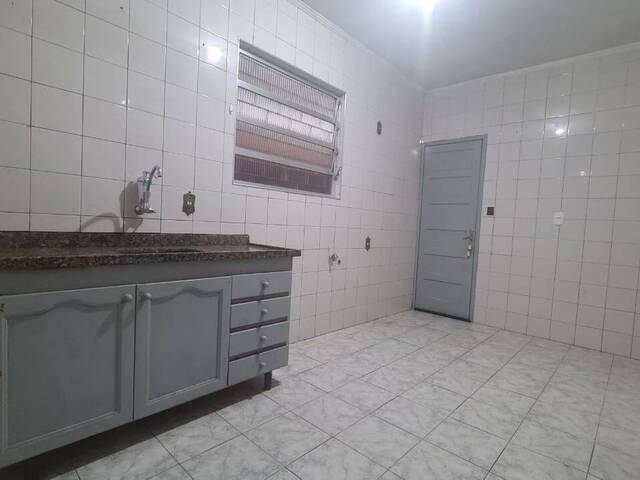 Apartamento para Venda em Santos - 3
