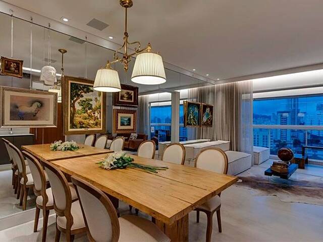 Apartamento para Venda em Santos - 2