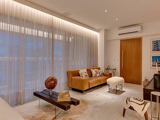 Apartamento para Venda em Santos - 4