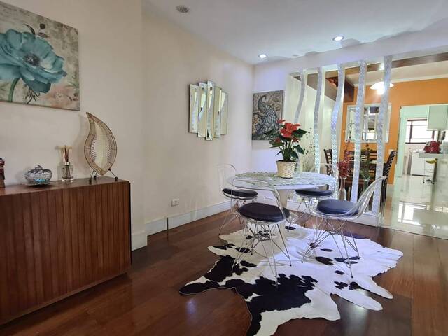 Apartamento para Venda em Santos - 2