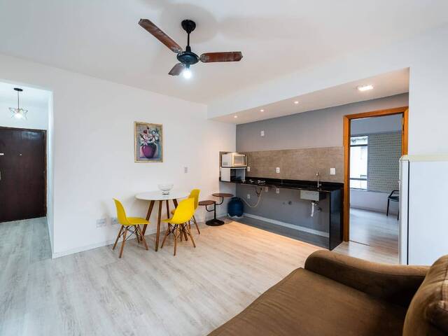 Apartamento para Venda em Santos - 2