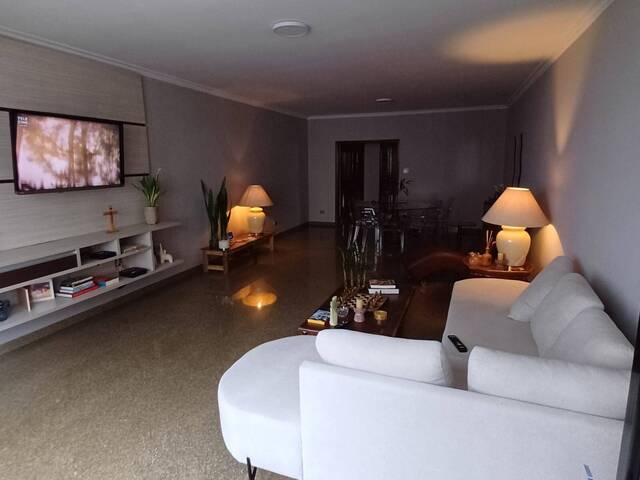 Apartamento para Venda em Santos - 4