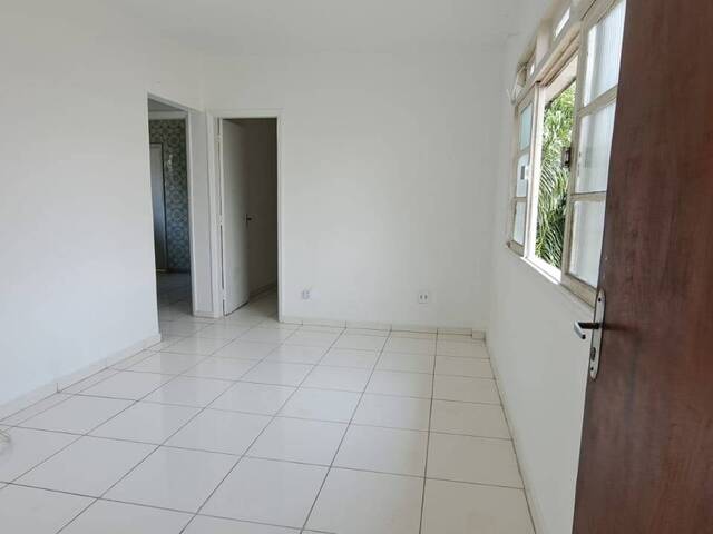 #3616 - Apartamento para Venda em São Vicente - SP - 2