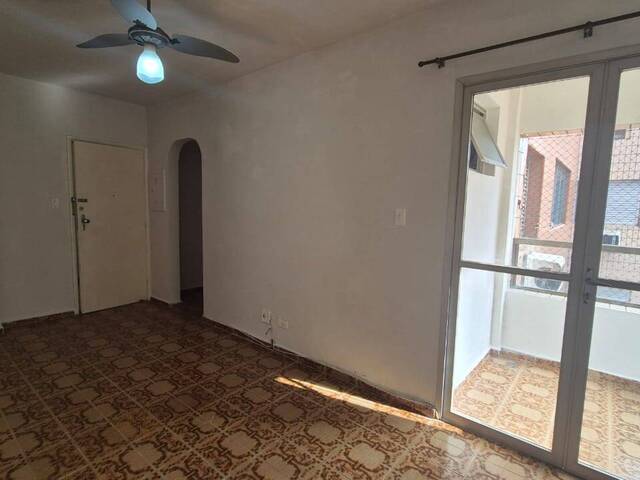 Venda em Ponta da Praia - Santos