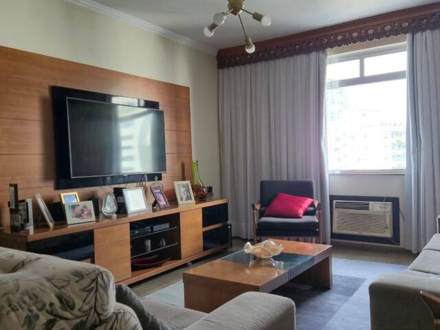 #3653 - Apartamento para Venda em Santos - SP - 1