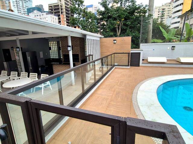 Apartamento para Venda em Santos - 2