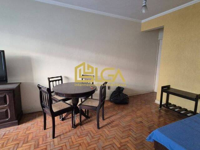 Apartamento para Venda em Santos - 4
